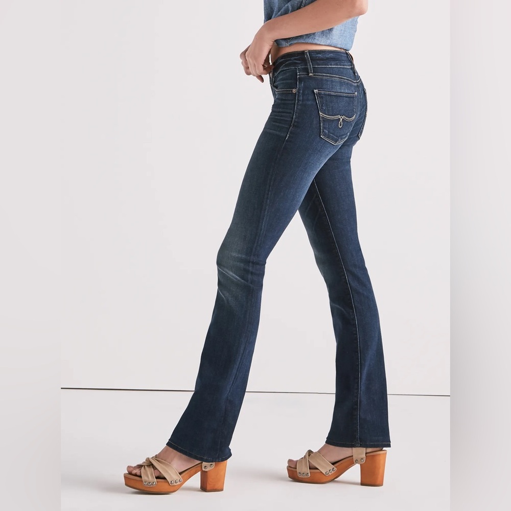 Lucky Brand Lolita Boot Cut Dark Indigo size 12/31